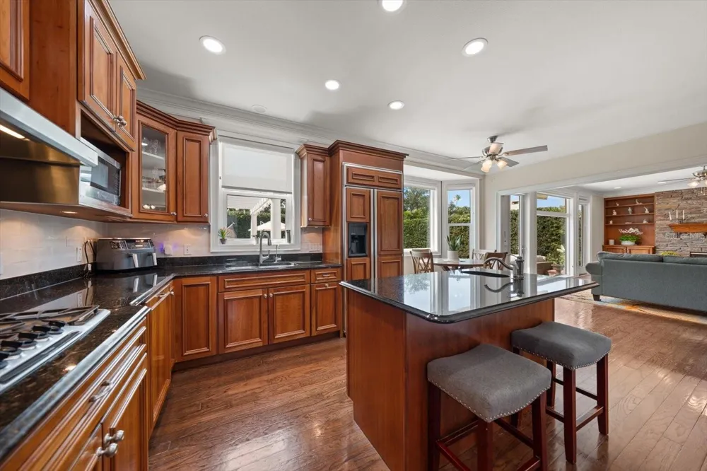 1322 GOLF VIEW DRIVE Belleair, FL 33756