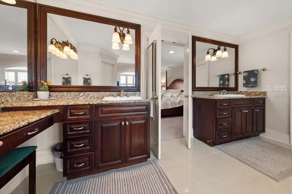1322 GOLF VIEW DRIVE Belleair, FL 33756