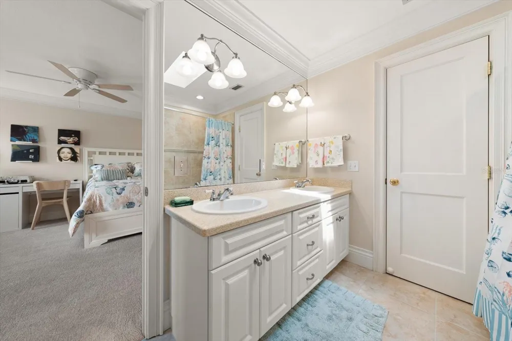 1322 GOLF VIEW DRIVE Belleair, FL 33756