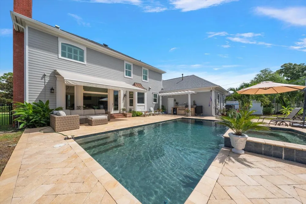 1322 GOLF VIEW DRIVE Belleair, FL 33756