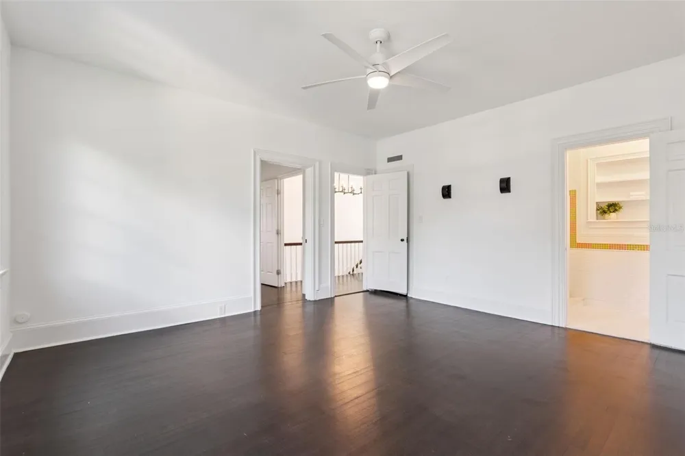 5240 ALLEMAN DRIVE Orlando, FL 32809