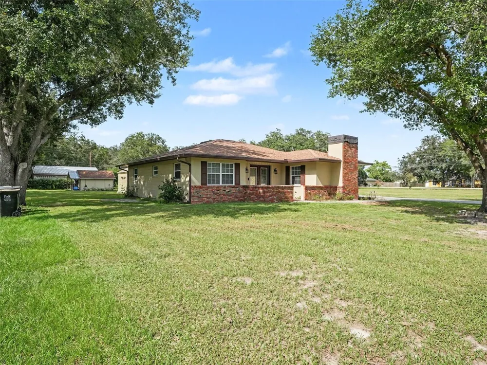 2811 JOHN DAVID PLACE Lakeland, FL 33811