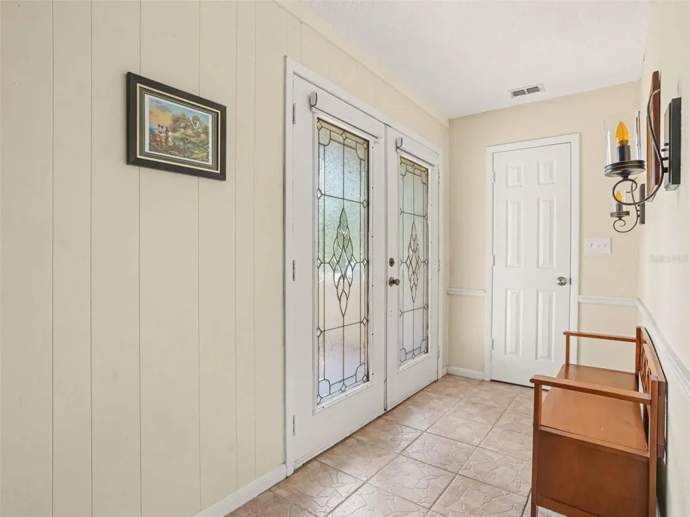 2811 JOHN DAVID PLACE Lakeland, FL 33811