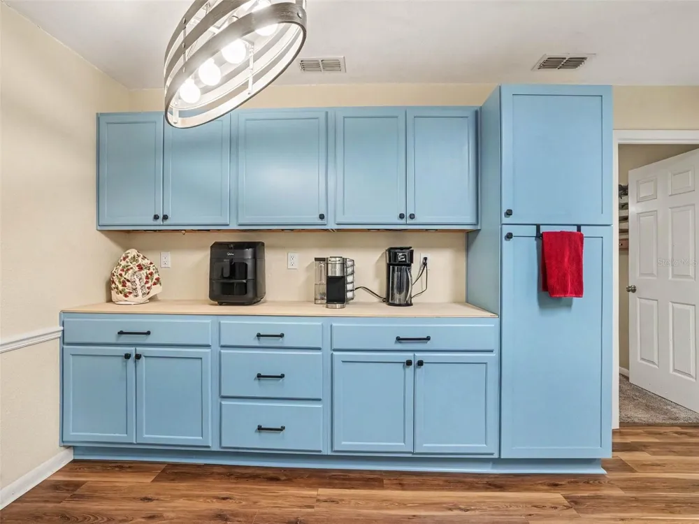 2811 JOHN DAVID PLACE Lakeland, FL 33811