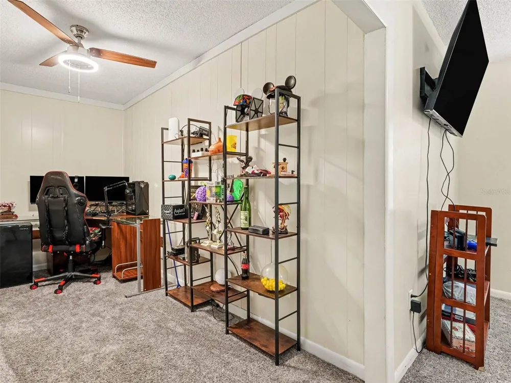 2811 JOHN DAVID PLACE Lakeland, FL 33811