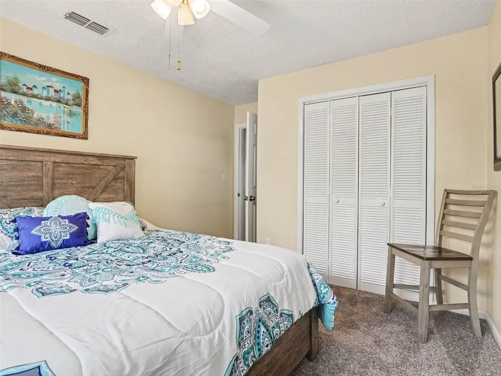 2811 JOHN DAVID PLACE Lakeland, FL 33811