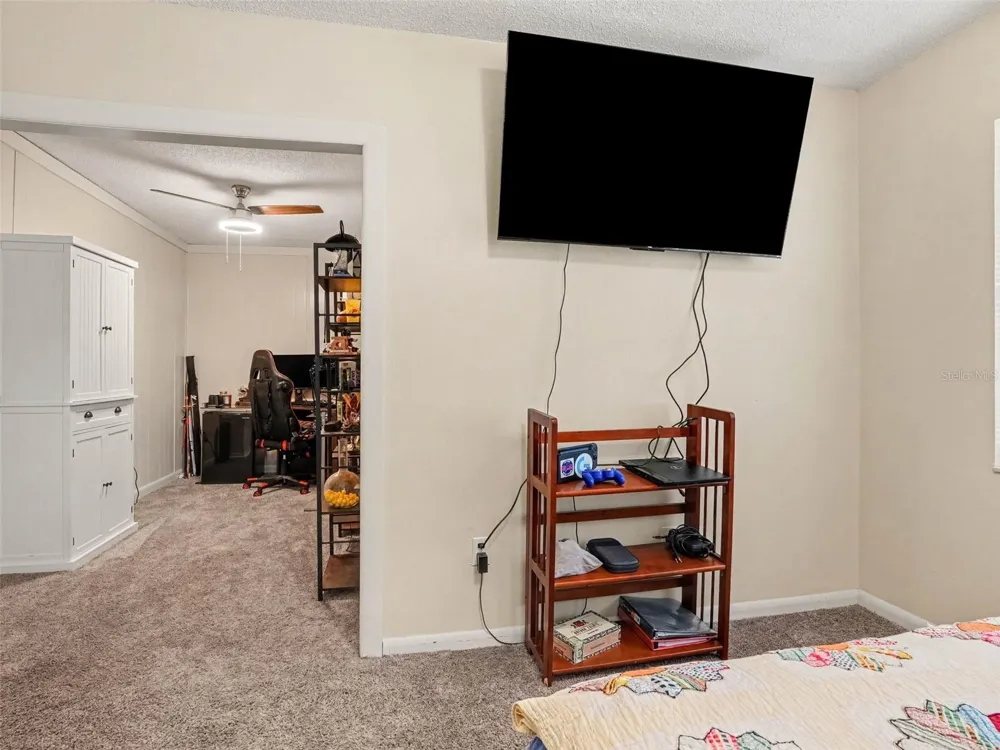 2811 JOHN DAVID PLACE Lakeland, FL 33811