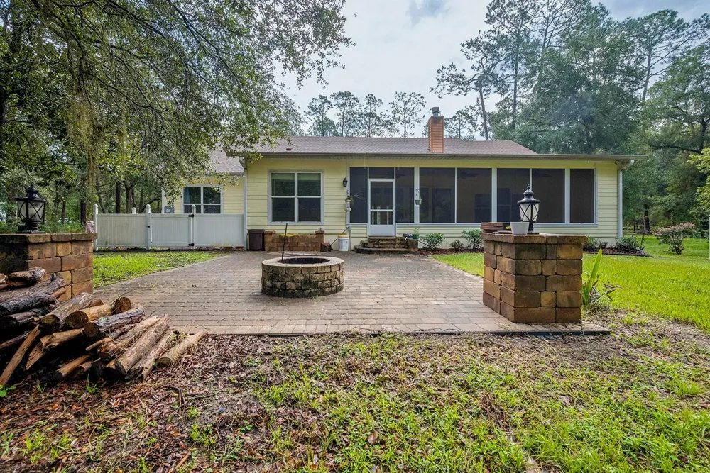 486 LAKESHORE DRIVE Starke, FL 32091