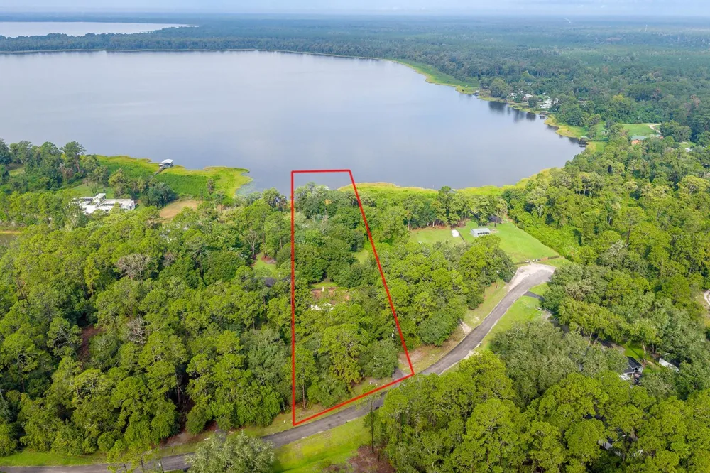 486 LAKESHORE DRIVE Starke, FL 32091