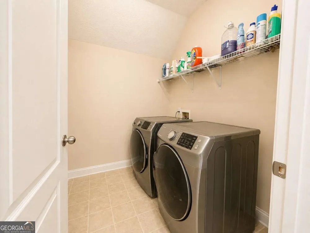 125 Stewart Glen DR Covington, GA 30014
