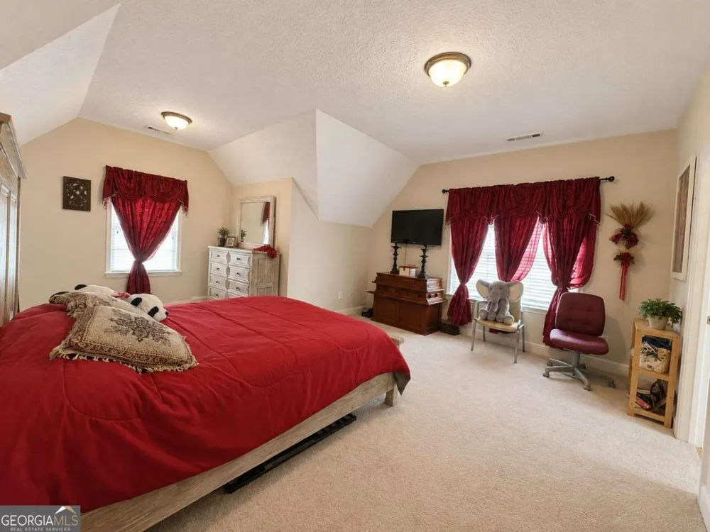 125 Stewart Glen DR Covington, GA 30014