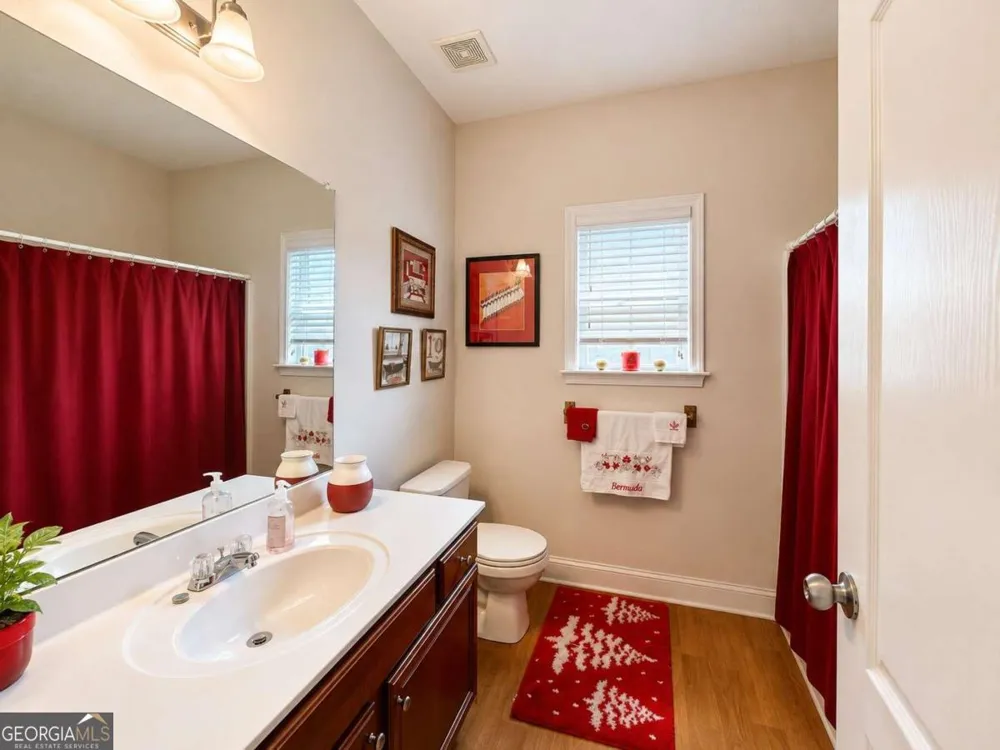 125 Stewart Glen DR Covington, GA 30014