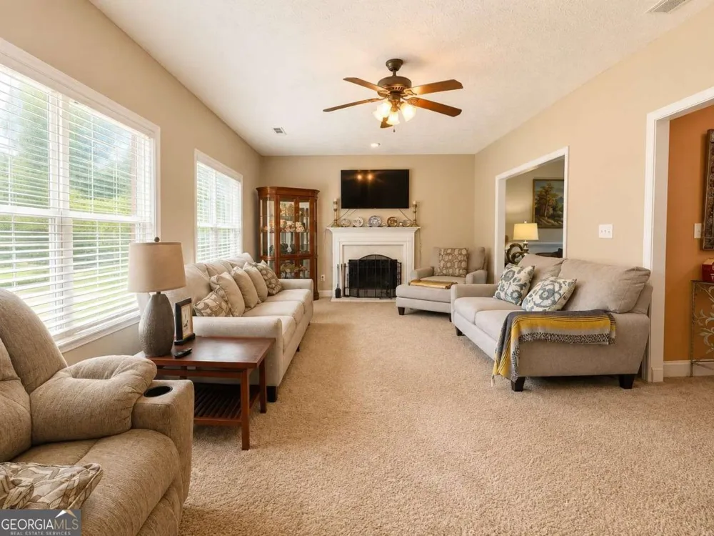 125 Stewart Glen DR Covington, GA 30014