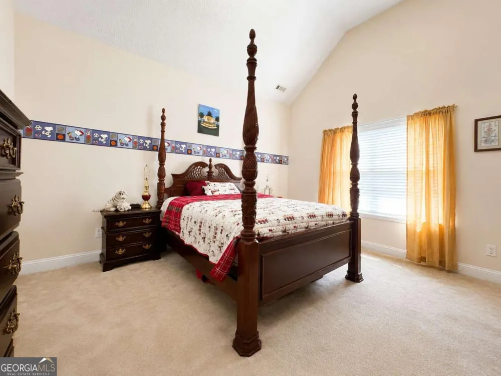 125 Stewart Glen DR Covington, GA 30014