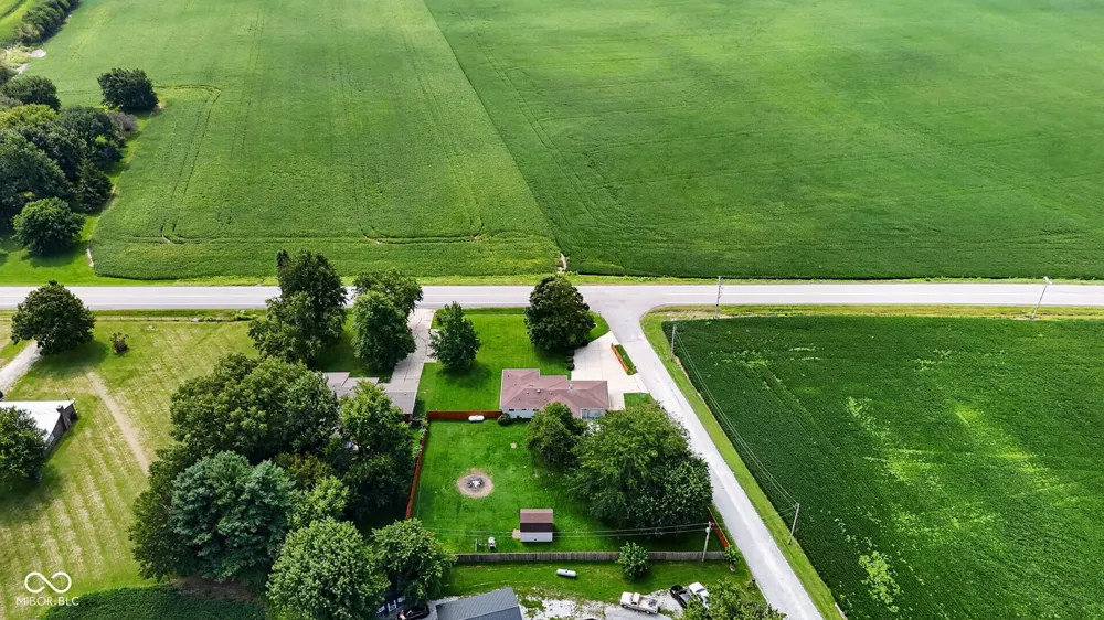 7767 County Road 21 W Lizton, IN 46149