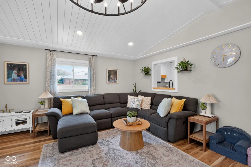 7767 County Road 21 W Lizton, IN 46149