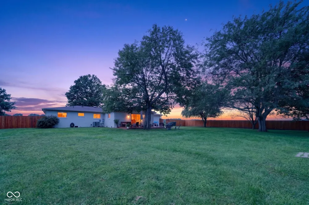 7767 County Road 21 W Lizton, IN 46149