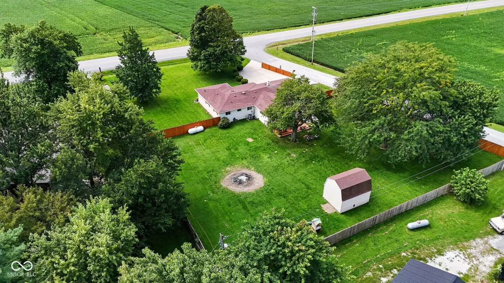 7767 County Road 21 W Lizton, IN 46149