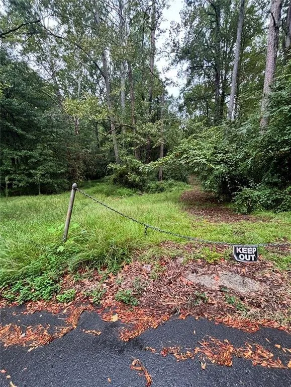 8 Poplar Street Fairburn, GA 30213