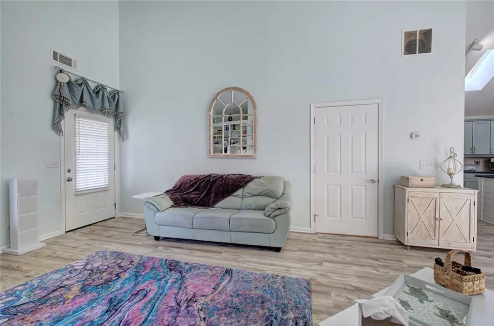 25 Casey Drive Cartersville, GA 30120