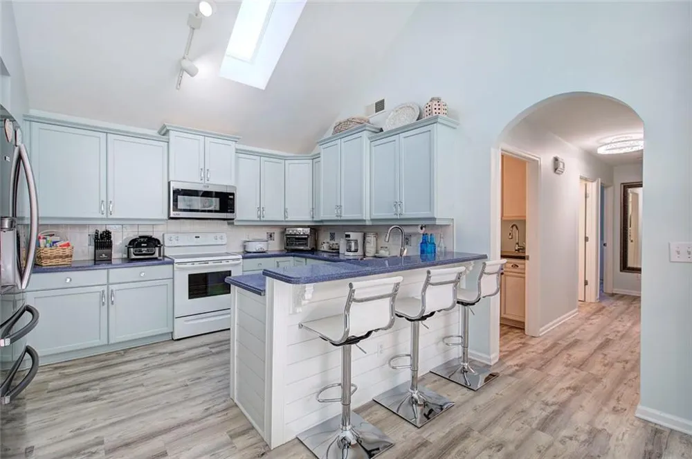 25 Casey Drive Cartersville, GA 30120