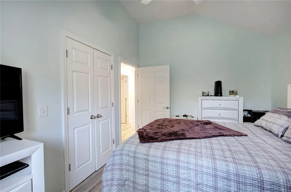 25 Casey Drive Cartersville, GA 30120