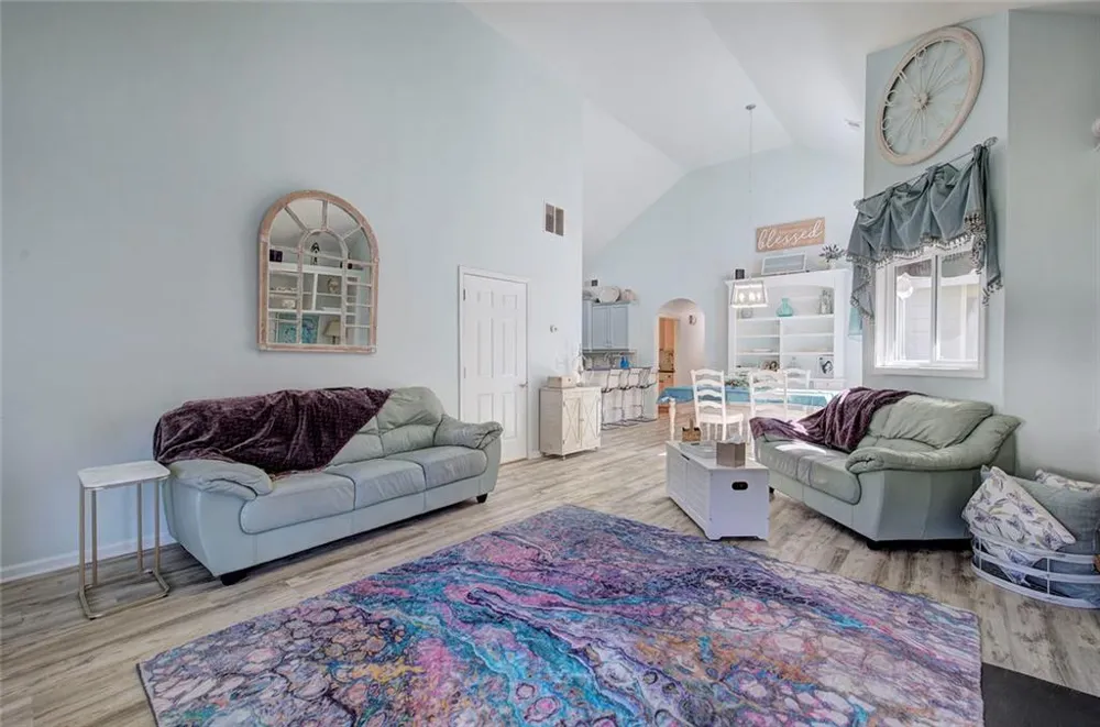 25 Casey Drive Cartersville, GA 30120