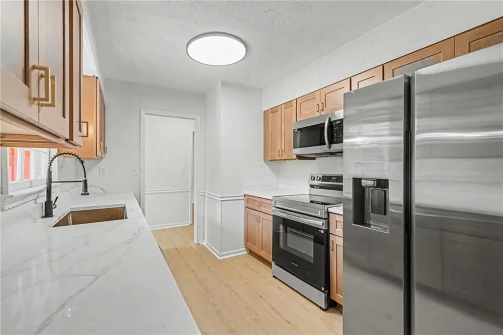 1129 Carla Joe Drive SW Lilburn, GA 30047