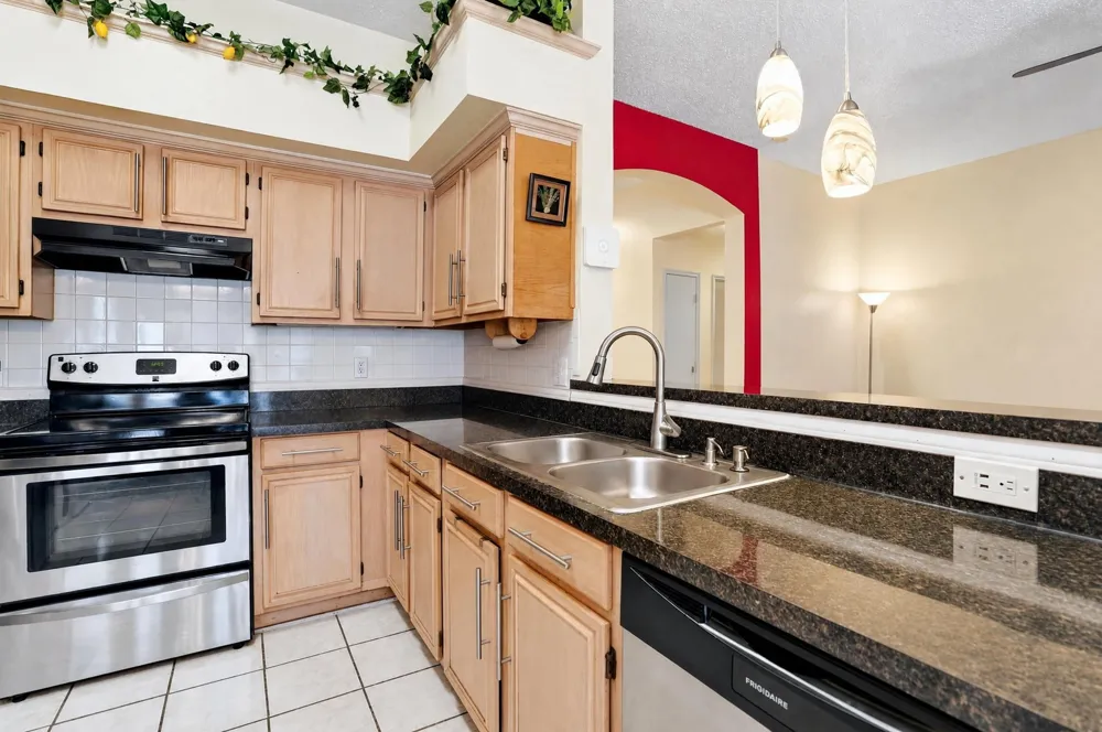 306 Branch Bend Euless, TX 76039