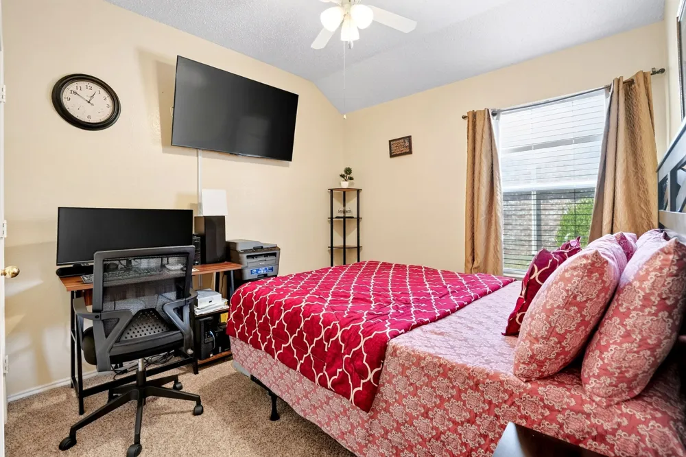 306 Branch Bend Euless, TX 76039