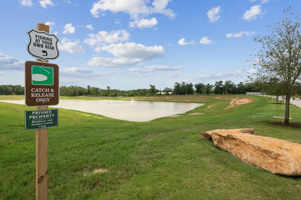 15642 Honey Cove Drive Conroe, TX 77303