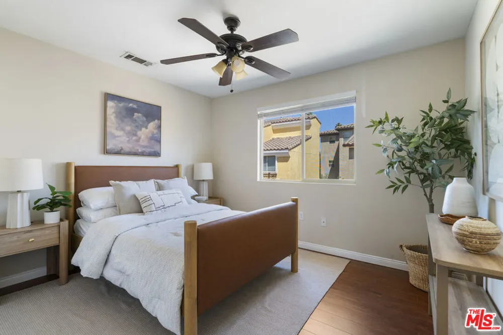 14548 Evan Way Van Nuys, CA 91411
