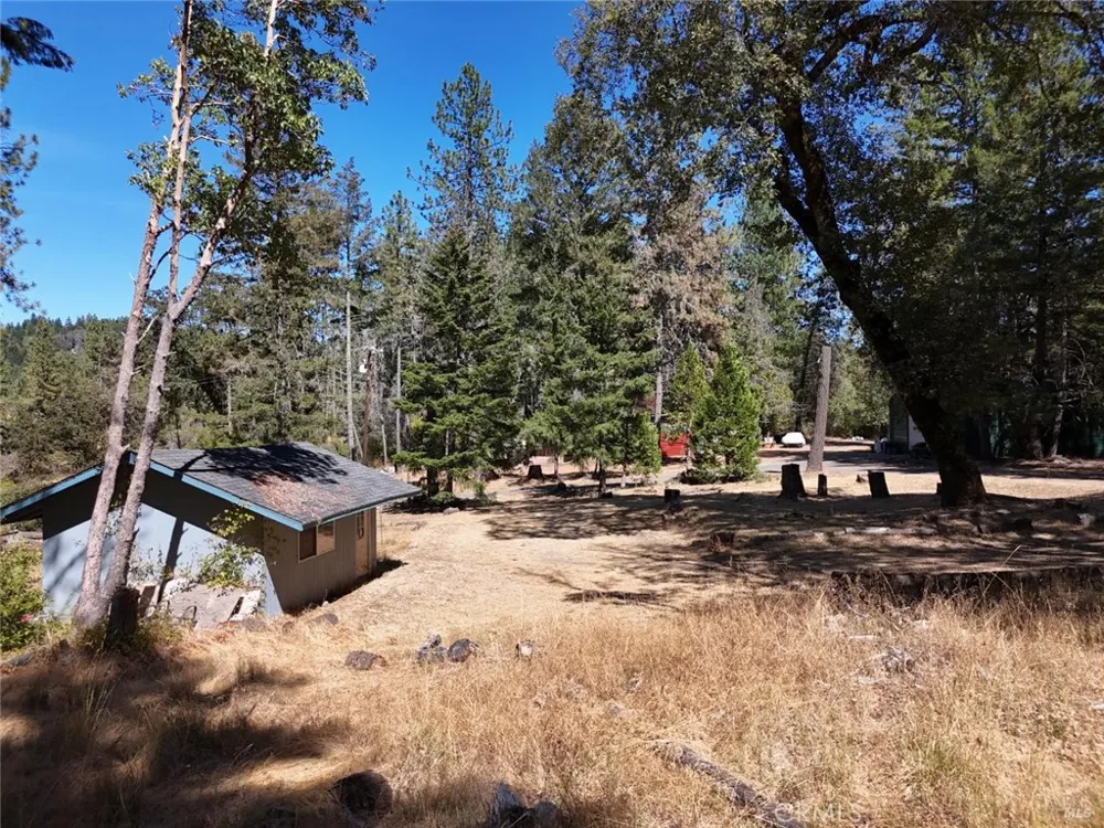 4501 Lakewood Drive Willits, CA 95490