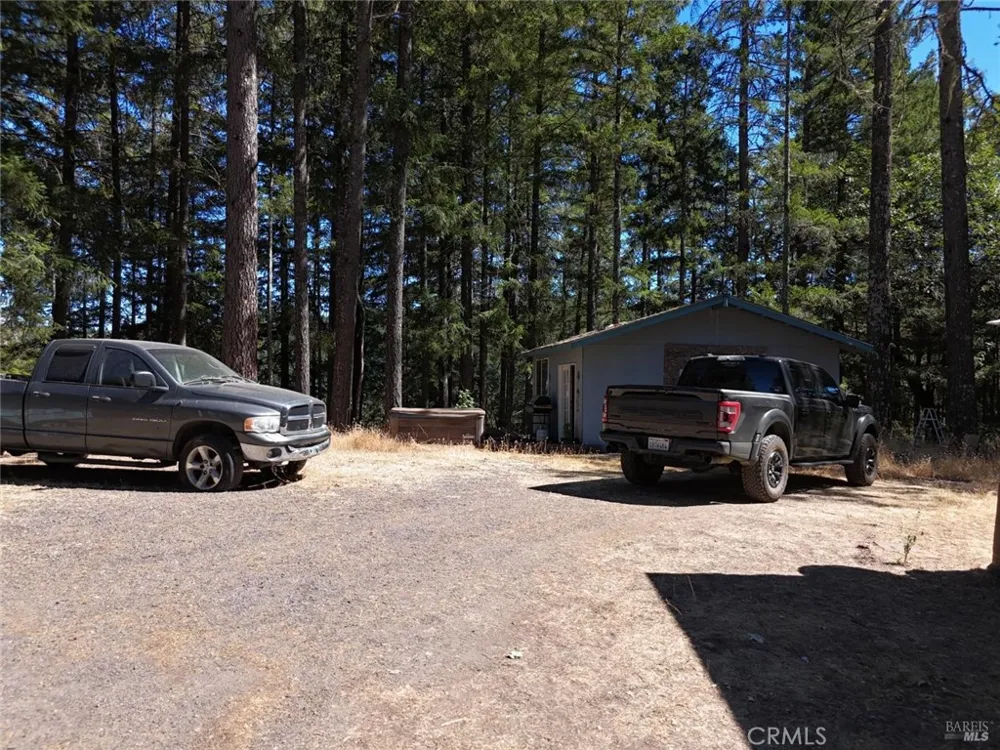 4501 Lakewood Drive Willits, CA 95490