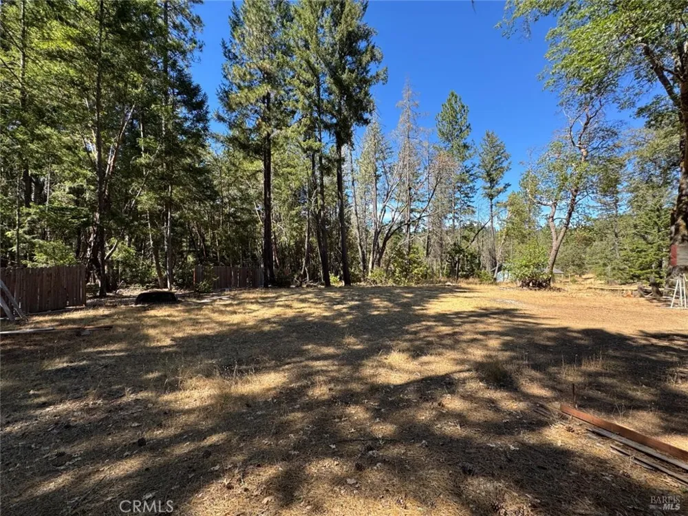 4501 Lakewood Drive Willits, CA 95490