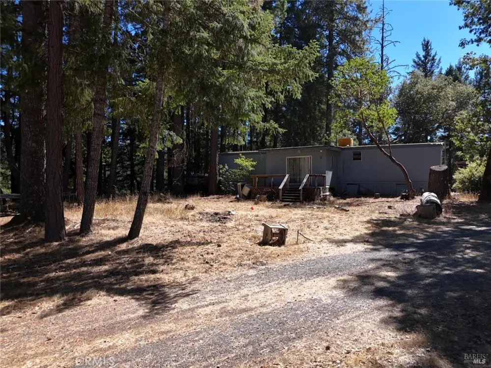 4501 Lakewood Drive Willits, CA 95490