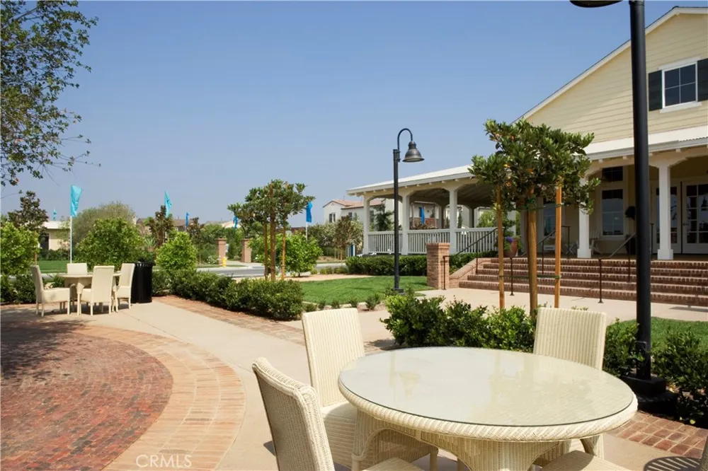 3952 E. BUCKNELL PASEO Ontario, CA 91761