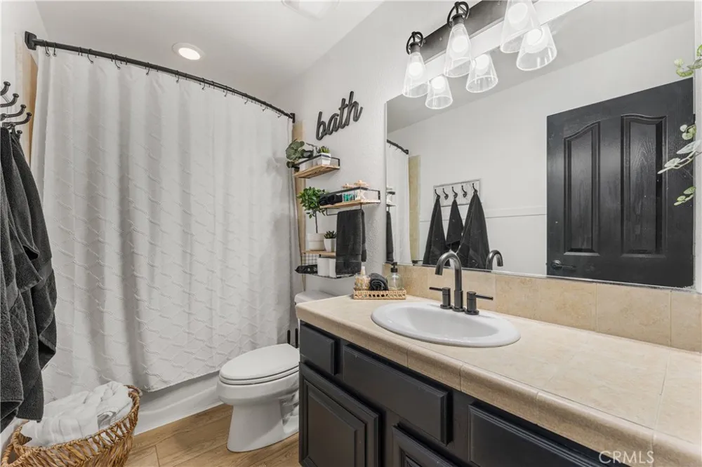 5341 Jaime Court Palmdale, CA 93551