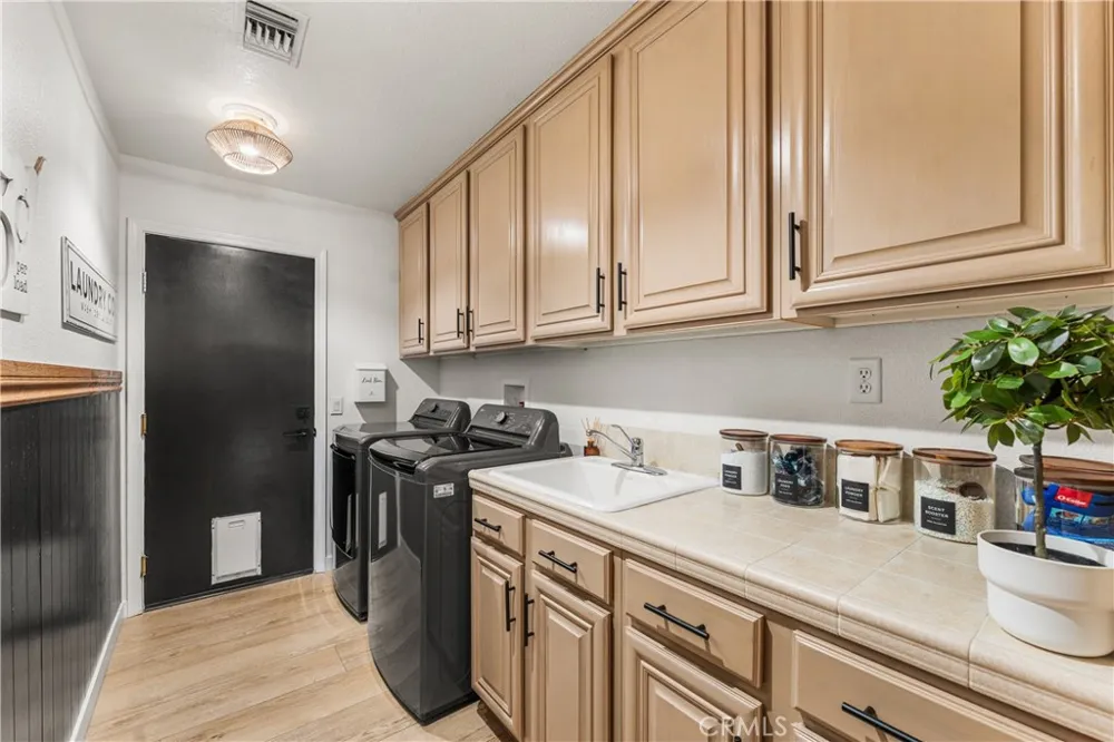 5341 Jaime Court Palmdale, CA 93551