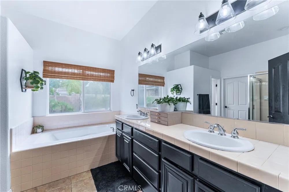 5341 Jaime Court Palmdale, CA 93551