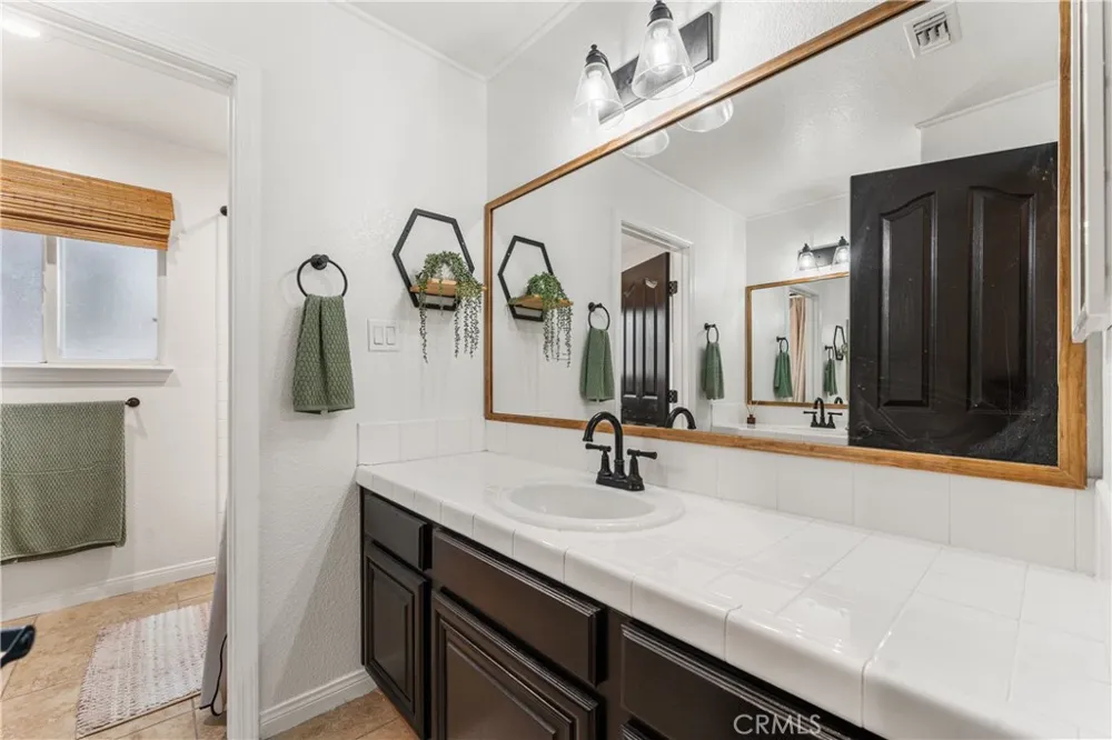 5341 Jaime Court Palmdale, CA 93551