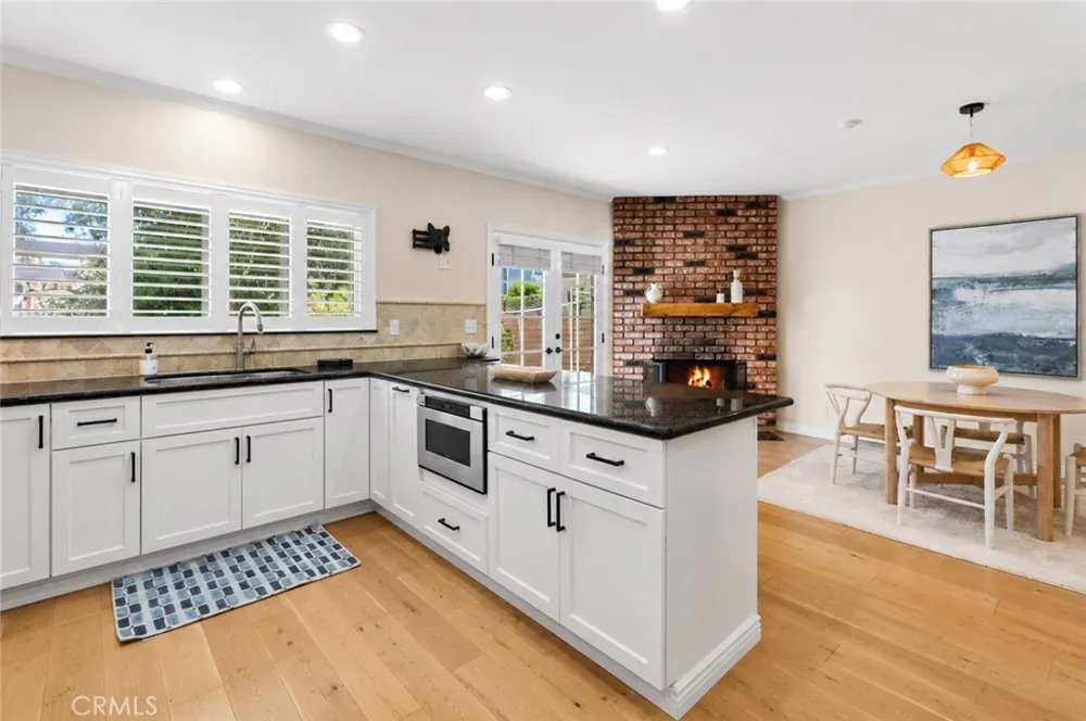 2020 Farrell Redondo Beach, CA 90278