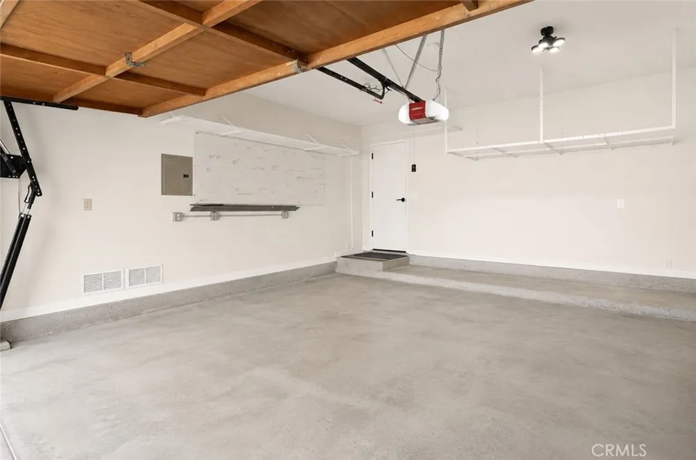 2020 Farrell Redondo Beach, CA 90278