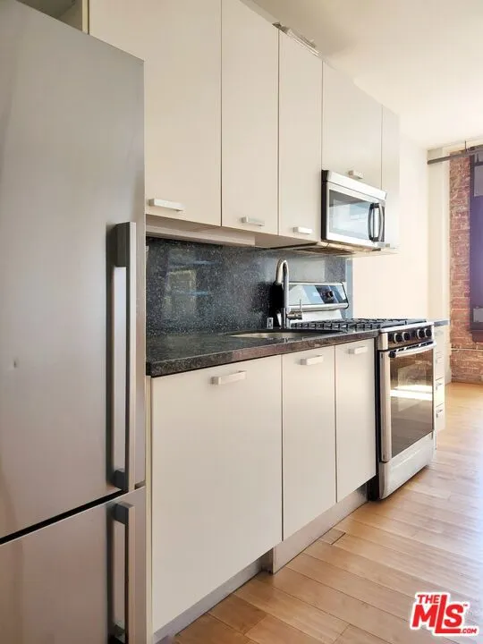 460 S Spring Street #908 Los Angeles, CA 90013
