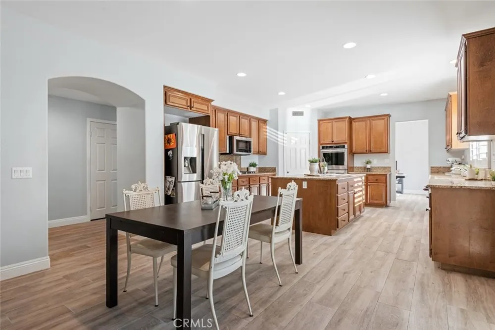 1716 Via Provincia Circle Corona, CA 92881