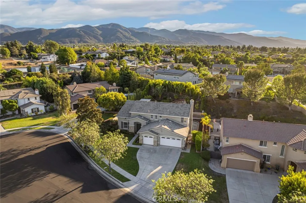1716 Via Provincia Circle Corona, CA 92881
