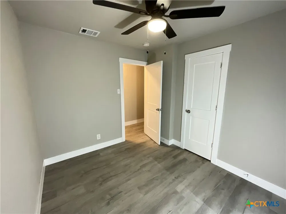 2018 Sherman Street Seguin, TX 78155
