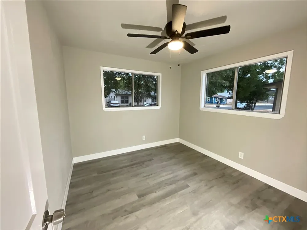 2018 Sherman Street Seguin, TX 78155