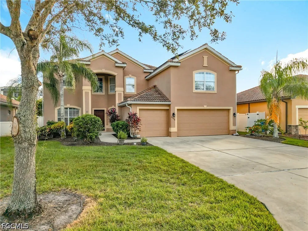 Via Piazza Loop Fort Myers, FL 33905