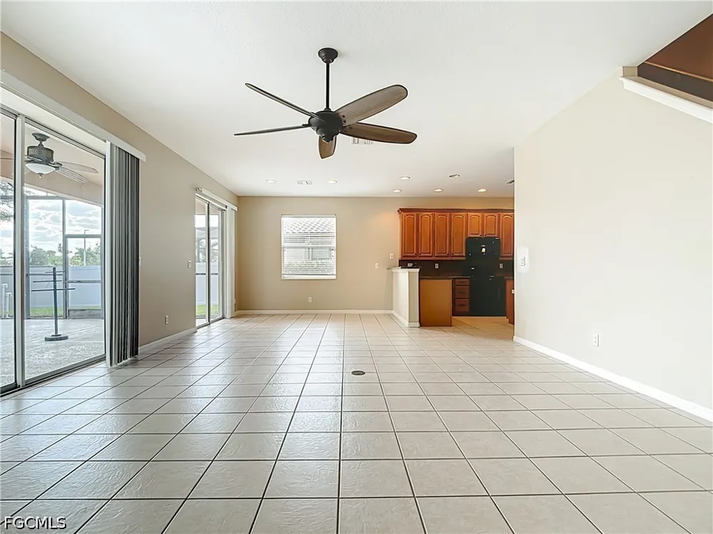 Via Piazza Loop Fort Myers, FL 33905